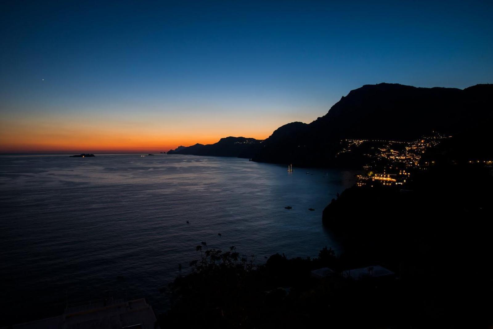 Villa Santa Chiara Positano Suites Esterno foto