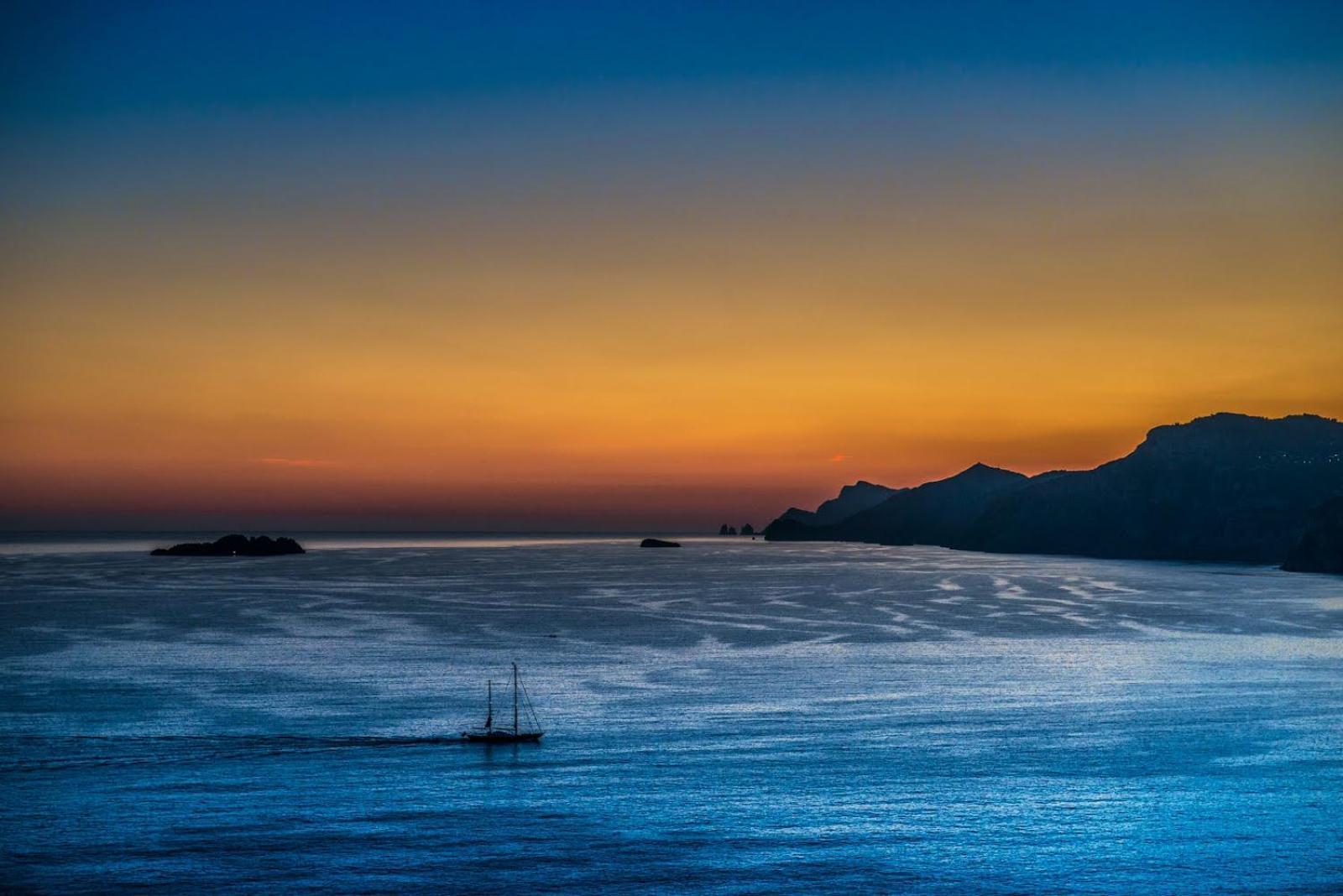 Villa Santa Chiara Positano Suites Esterno foto