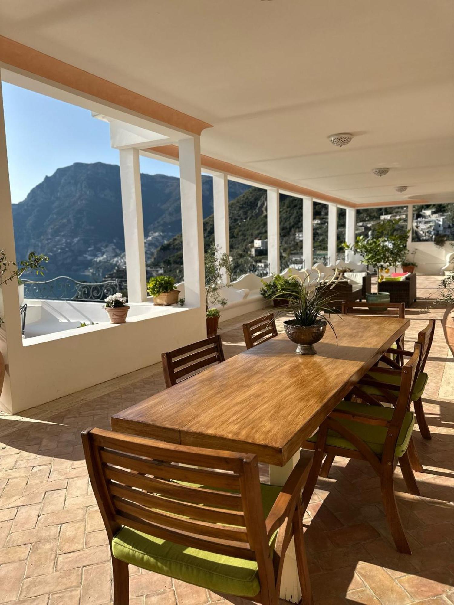 Villa Santa Chiara Positano Suites Esterno foto