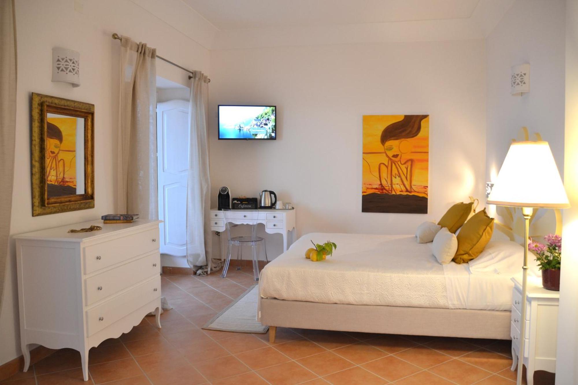 Villa Santa Chiara Positano Suites Esterno foto
