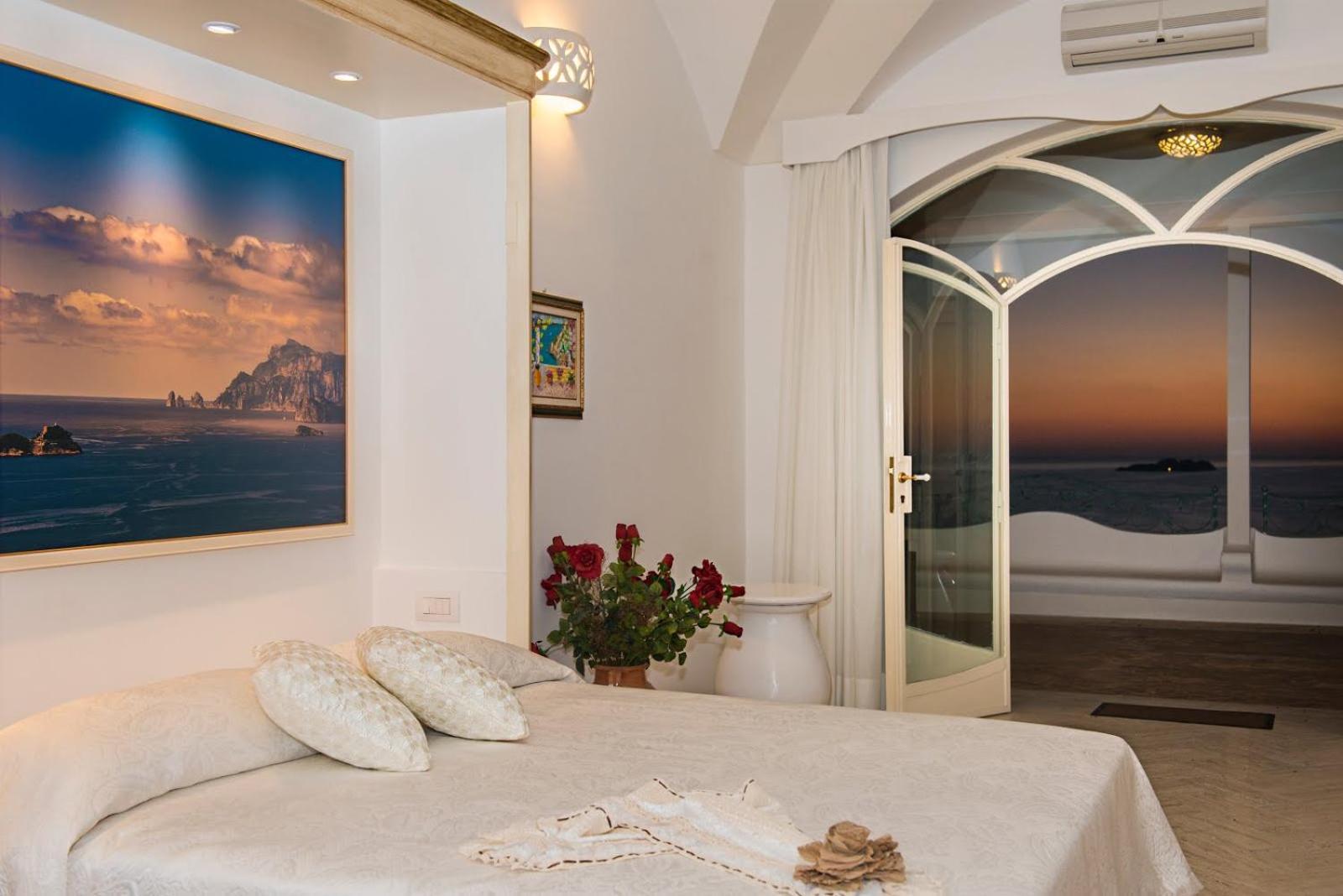 Villa Santa Chiara Positano Suites Esterno foto