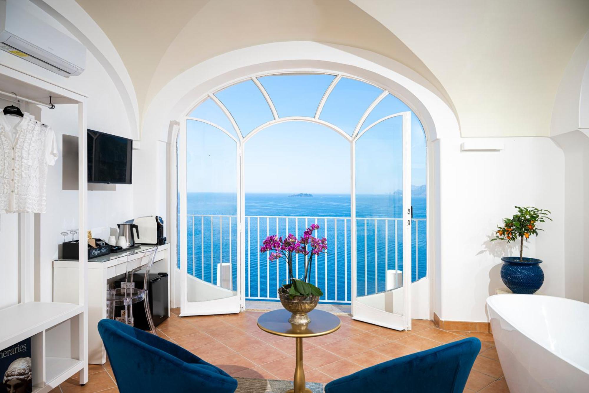 Villa Santa Chiara Positano Suites Esterno foto
